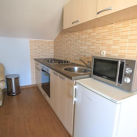 Apartment Ana 沃迪切 外观 照片